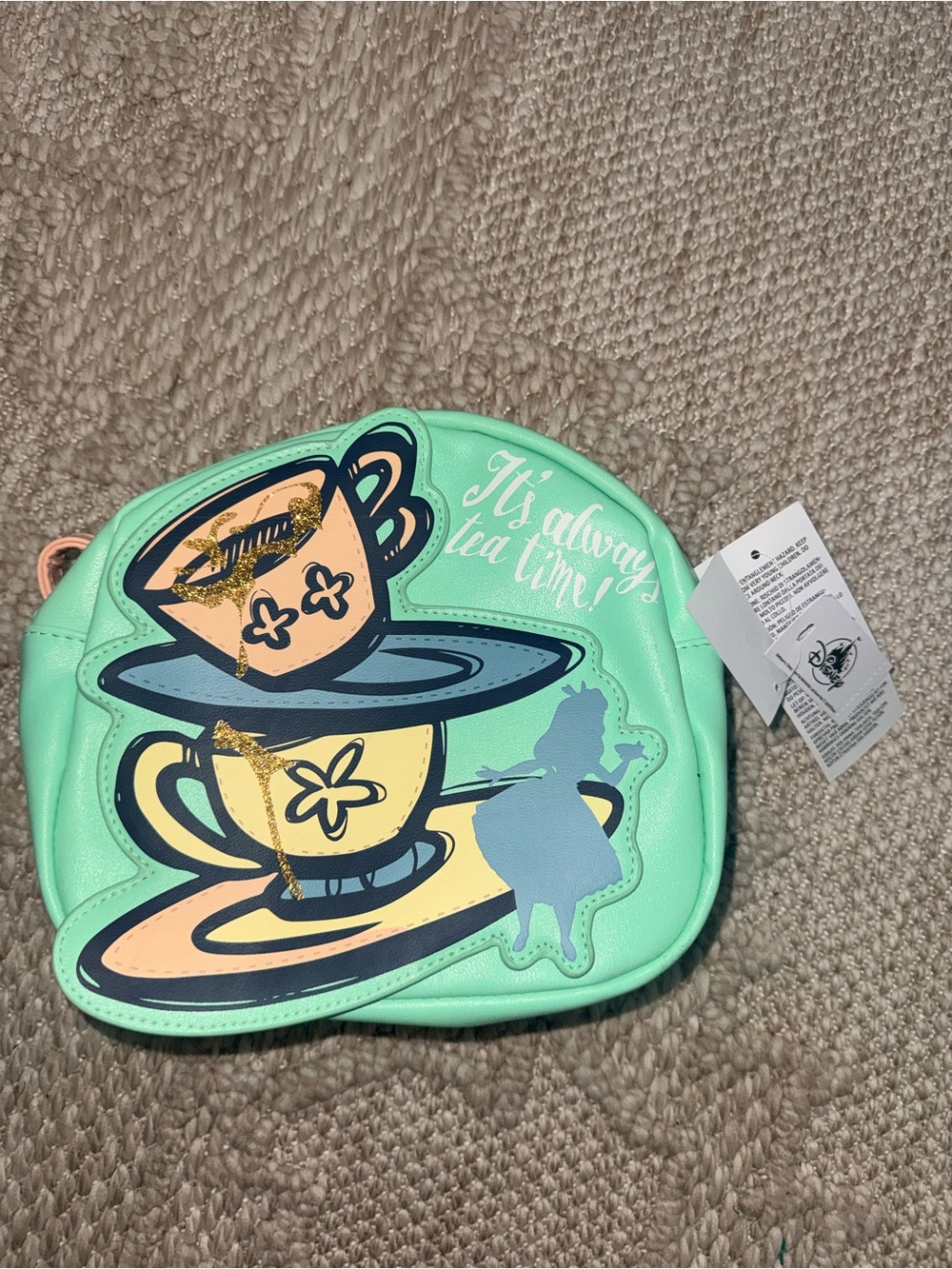 Disney Parks Epcot United Kingdom Alice In Wonderland Crossbody Purse Tea New
